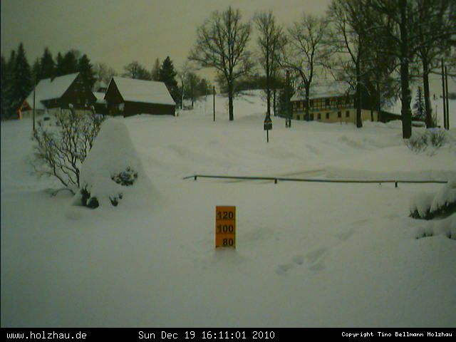 Webcam: Das Wetter in Holzhau am 19.12.2010 Die Webcam Rodelhang / Skilift Holzhau am 19.12.2010 in Holzhau (Erzgebirge)