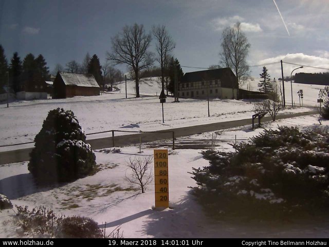 Webcam: Das Wetter in Holzhau am 19.03.2018 Die Webcam Rodelhang / Skilift Holzhau am 19.03.2018 in Holzhau (Erzgebirge)