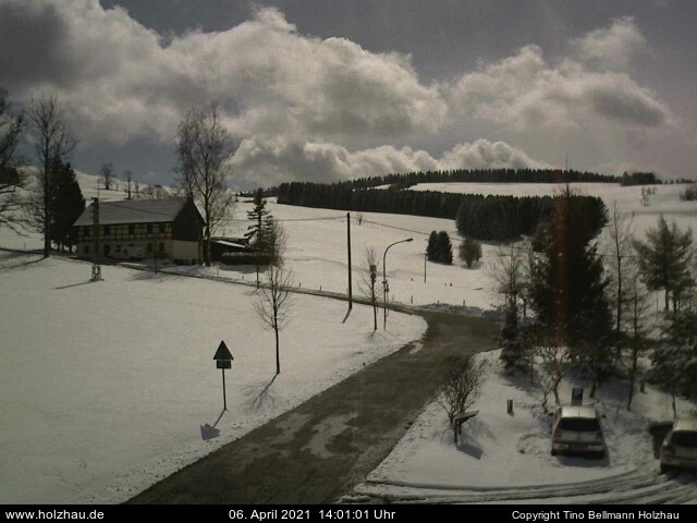 Die Webcam Rodelhang / Skilift Holzhau am 06.04.2021 in Holzhau (Erzgebirge)