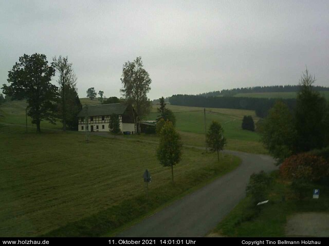 Die Webcam Rodelhang / Skilift Holzhau am 11.10.2021 in Holzhau (Erzgebirge)