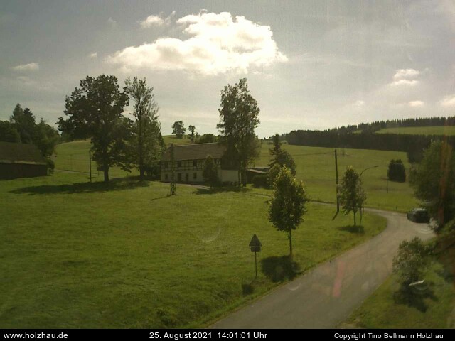 Webcam: Das Wetter in Holzhau am 25.08.2021 Die Webcam Rodelhang / Skilift Holzhau am 25.08.2021 in Holzhau (Erzgebirge)